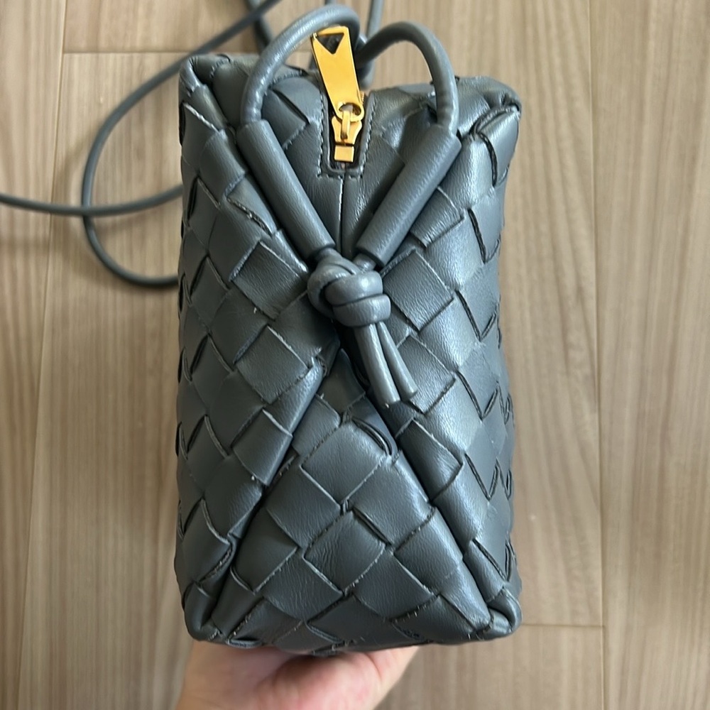 Bottega Veneta loop bag - Picture 5 of 9